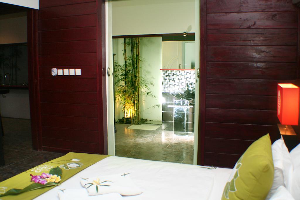 Bonsai Villas Seminyak Oda fotoğraf